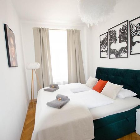 Appartamento Casarina - Stilvoller Altbau In Zentraler Lage Dresda Esterno foto